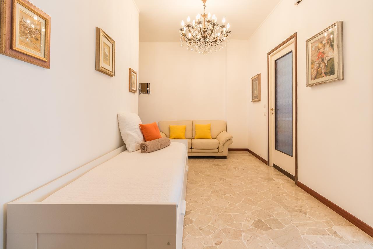 Alessia'S Flat- Sondrio M3 Apartment Milano Ngoại thất bức ảnh