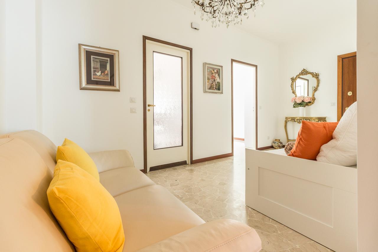 Alessia'S Flat- Sondrio M3 Apartment Milano Ngoại thất bức ảnh