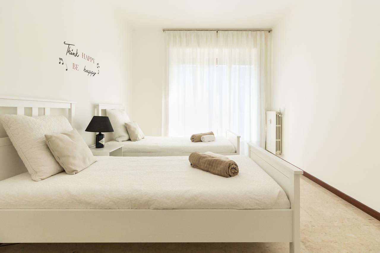 Alessia'S Flat- Sondrio M3 Apartment Milano Ngoại thất bức ảnh